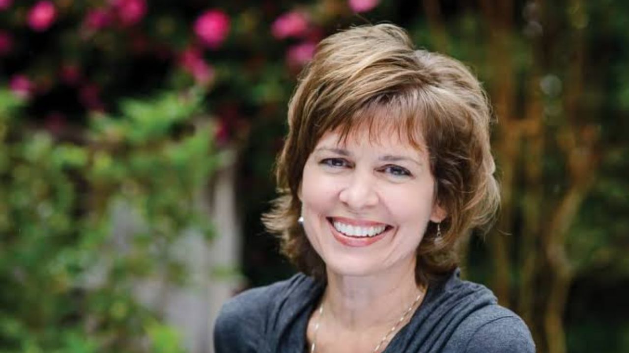 Teens vs Screens; A Warning To Parents - Melanie Hempe